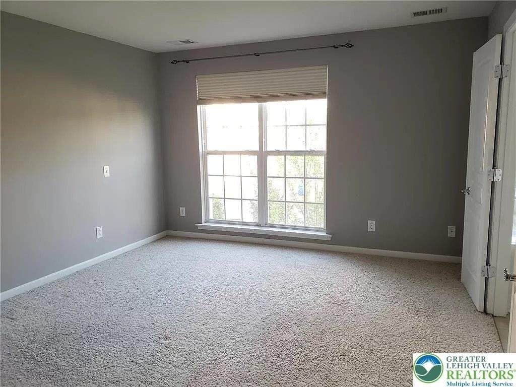 8486 Putnam Ct - Photo 7 of 18