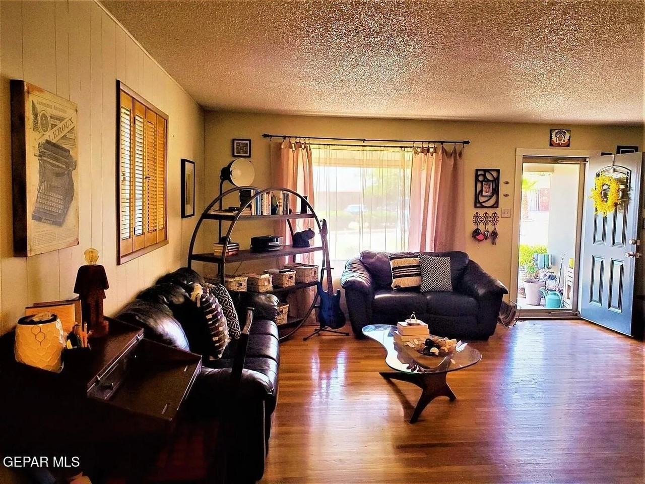 2705 Jackson Ave - Photo 4 of 11