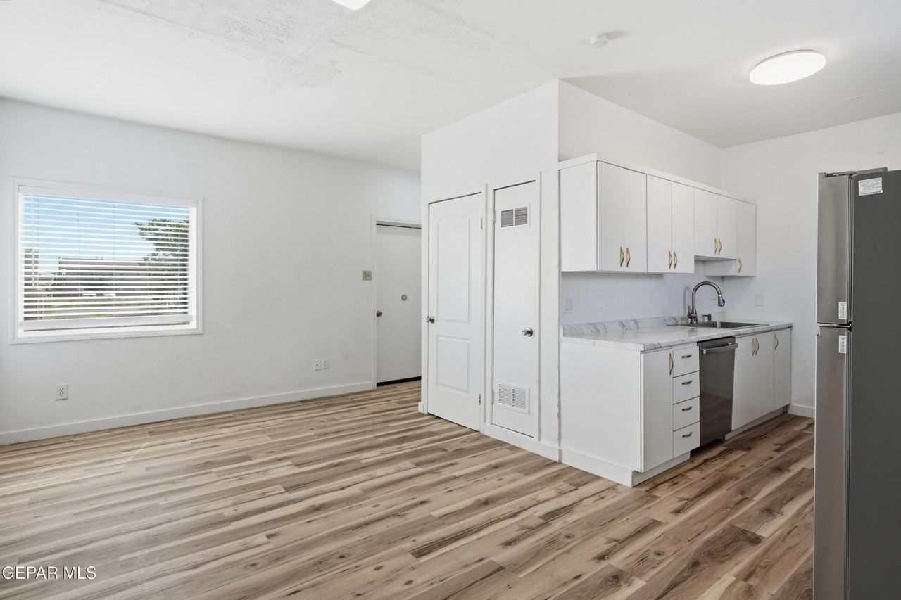 8929 Robert Dr #BACK - Photo 2 of 11