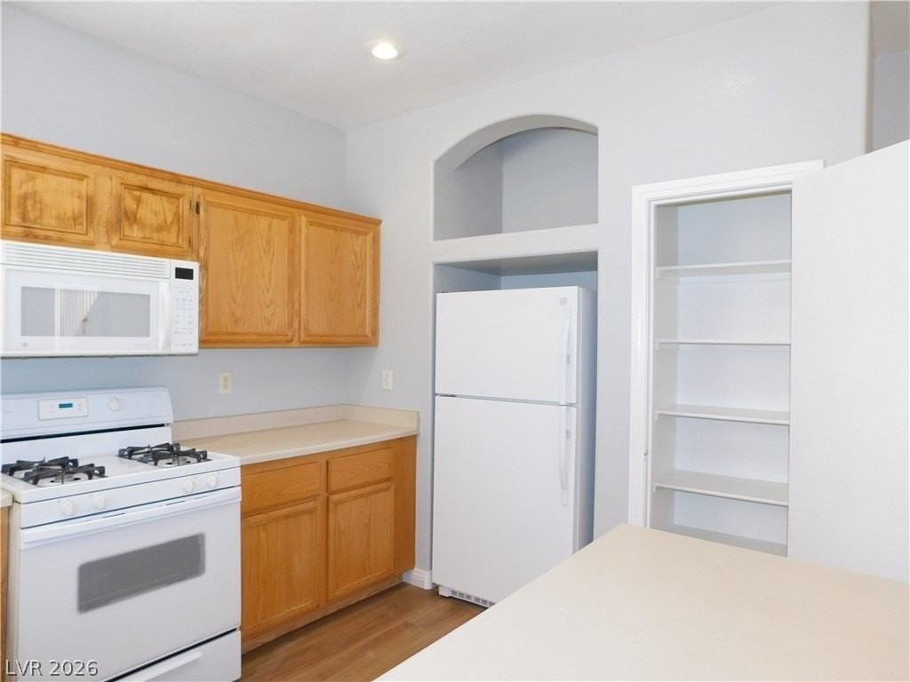 8297 Golden Cypress Ave - Photo 7 of 29