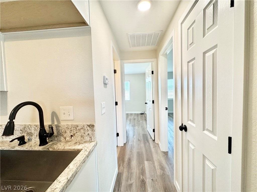 2081 S Dandelion St #3 - Photo 6 of 9