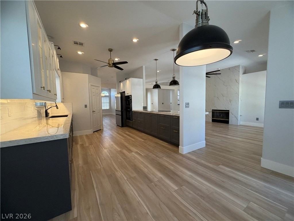5004 Elm Grove Dr - Photo 6 of 27