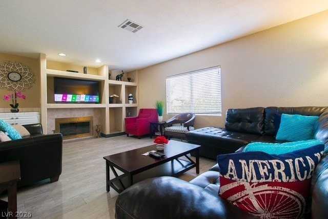 4516 Charles Ronald Ave - Photo 6 of 18