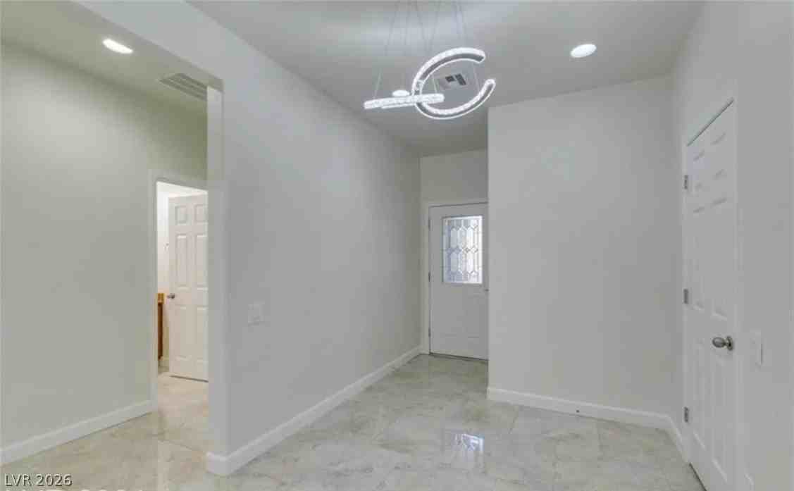 2659 Lochleven Way - Photo 4 of 37