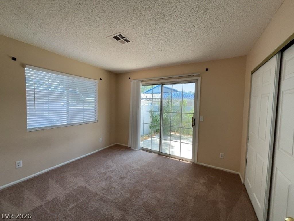 2136 Chertsey Dr #D - Photo 6 of 9