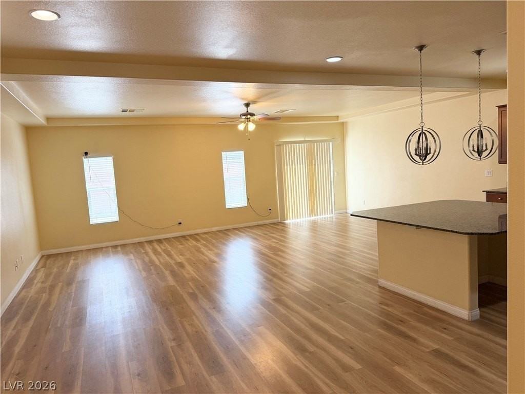 5889 Azzura Palms Ave - Photo 5 of 33