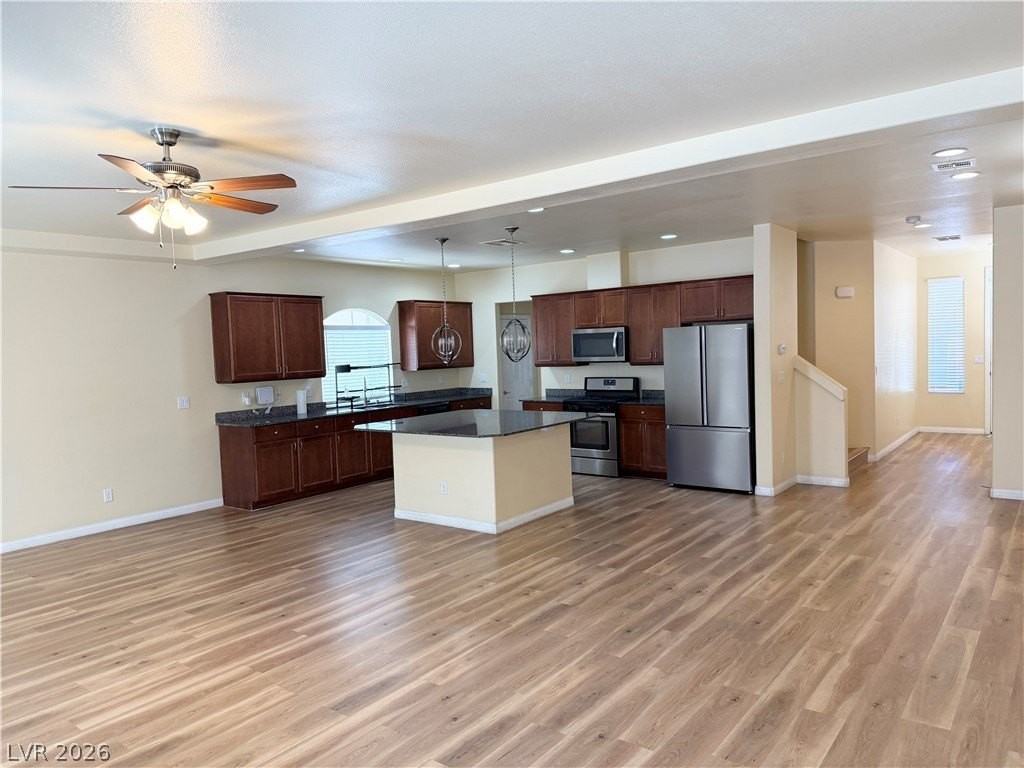 5889 Azzura Palms Ave - Photo 6 of 33