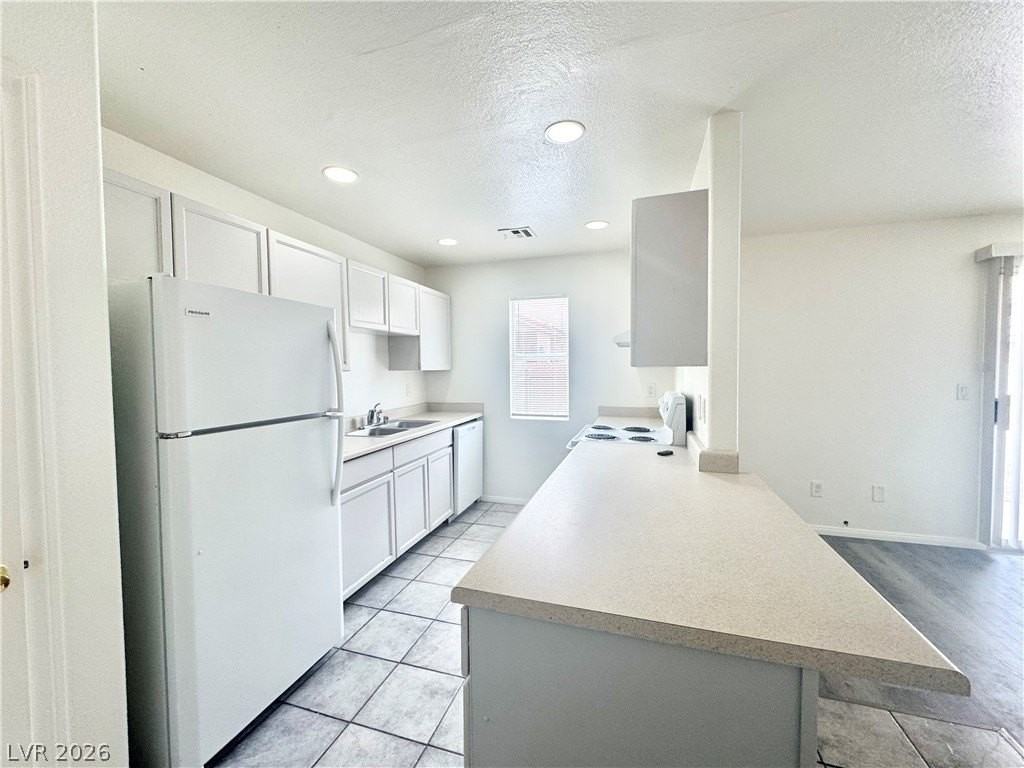 1040 Pahrump Valley Blvd #3 - Photo 3 of 12
