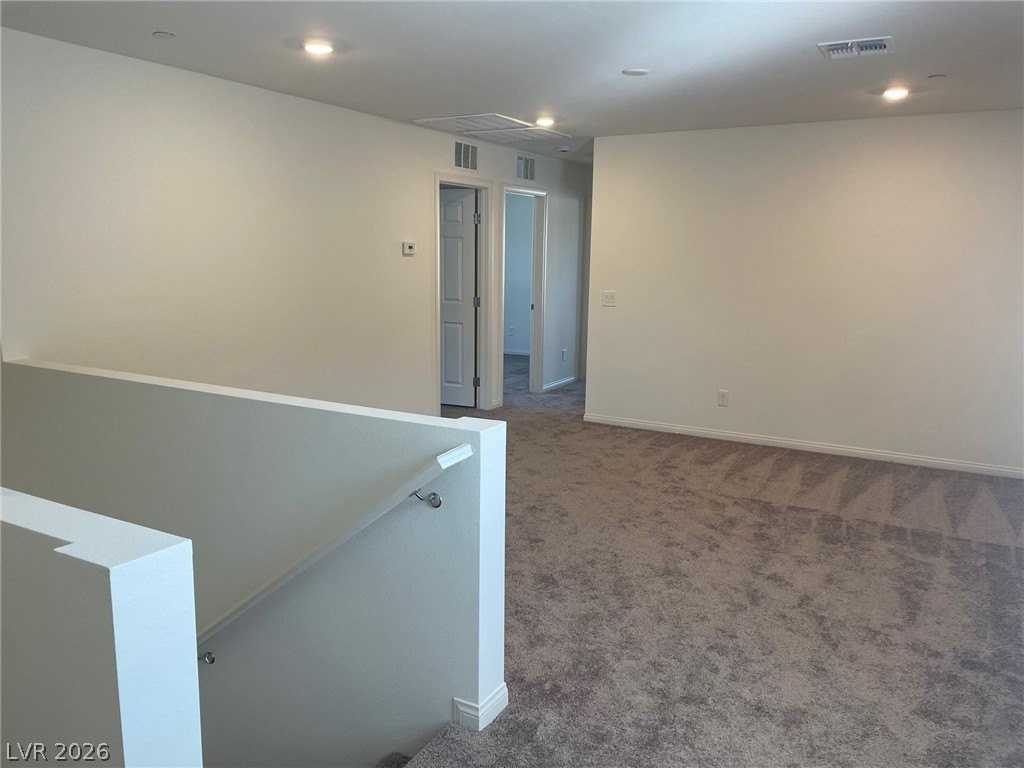 10861 River Junction Ave - Photo 7 of 12