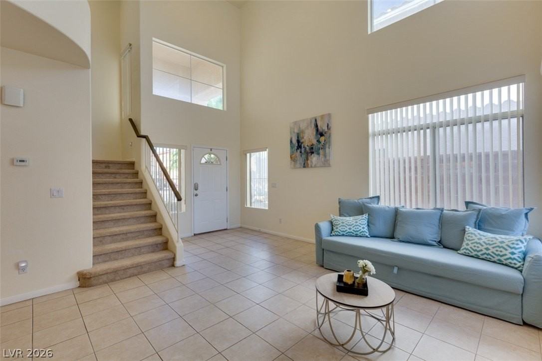 7886 Blue Brook Dr - Photo 3 of 29