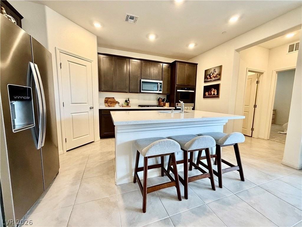 11852 Black Canary Ave - Photo 7 of 23