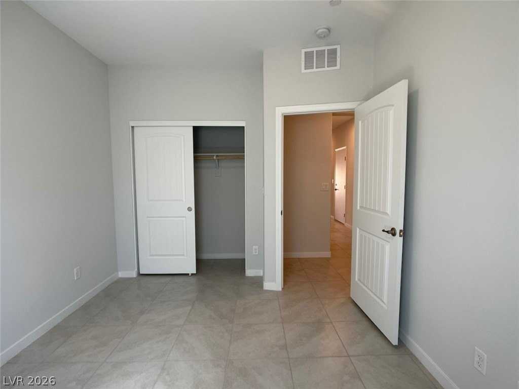 300 Crescent Verse St - Photo 4 of 46