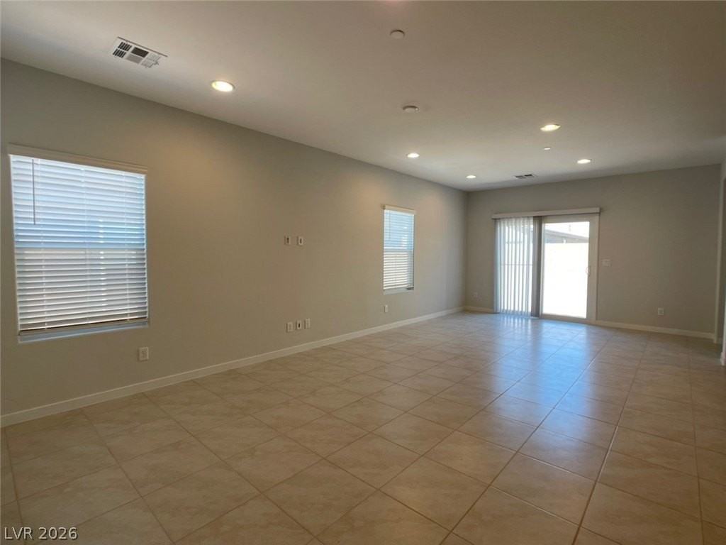 300 Crescent Verse St - Photo 6 of 46