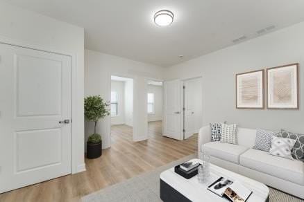 6183 Hecla St - Photo 5 of 15