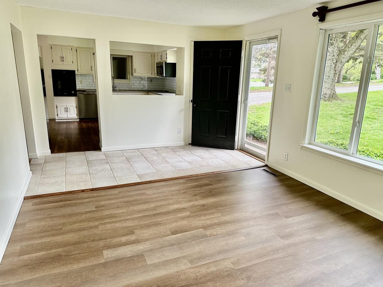 6051 Legion Rd - Photo 3 of 13