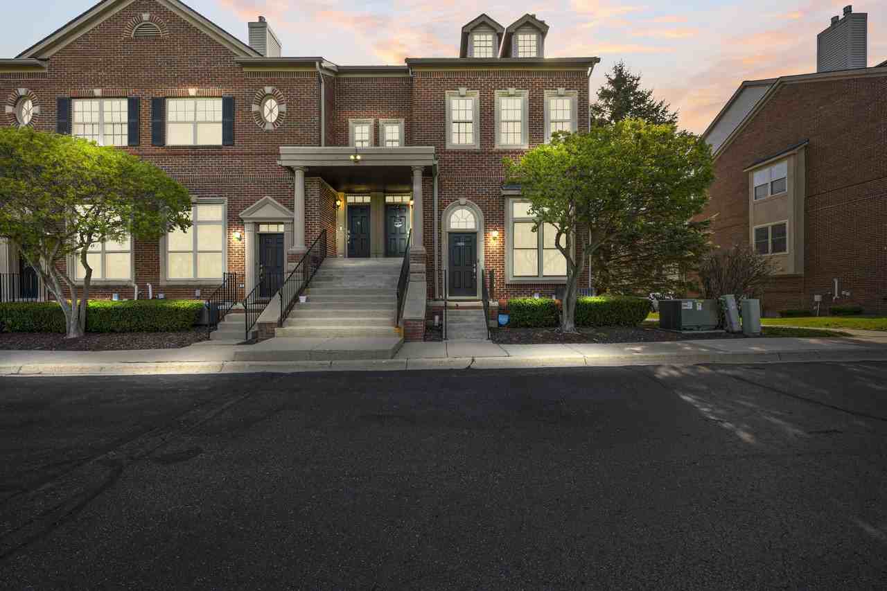 29374 Glen Oaks Blvd E - Photo 4 of 29