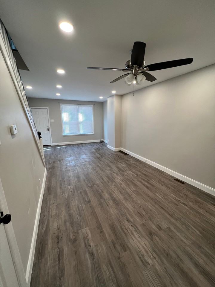 1530 S Bailey St - Photo 2 of 13