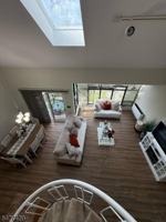 featured image of 4 Keystone Ct