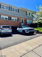 featured image of 14 Chopin Dr