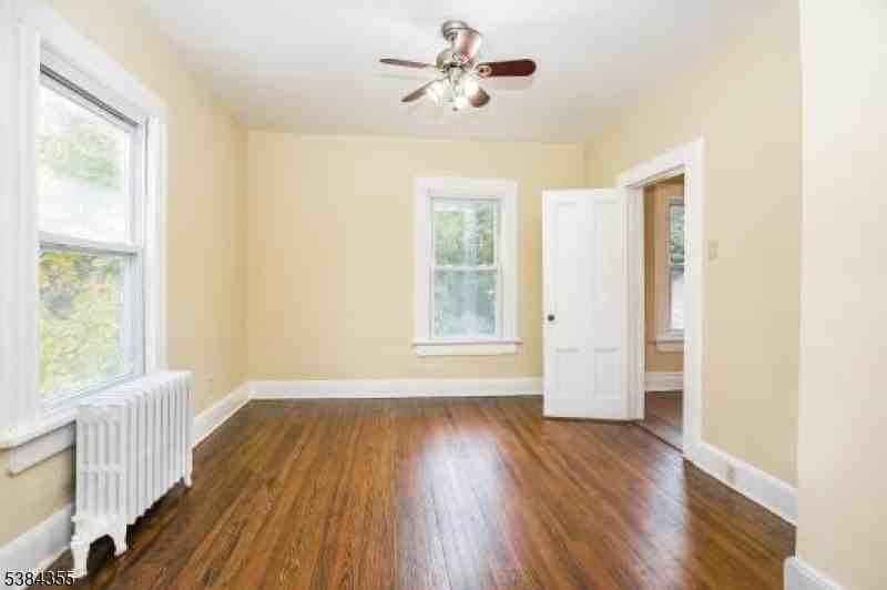 60 Wildwood Ave #2 - Photo 6 of 12