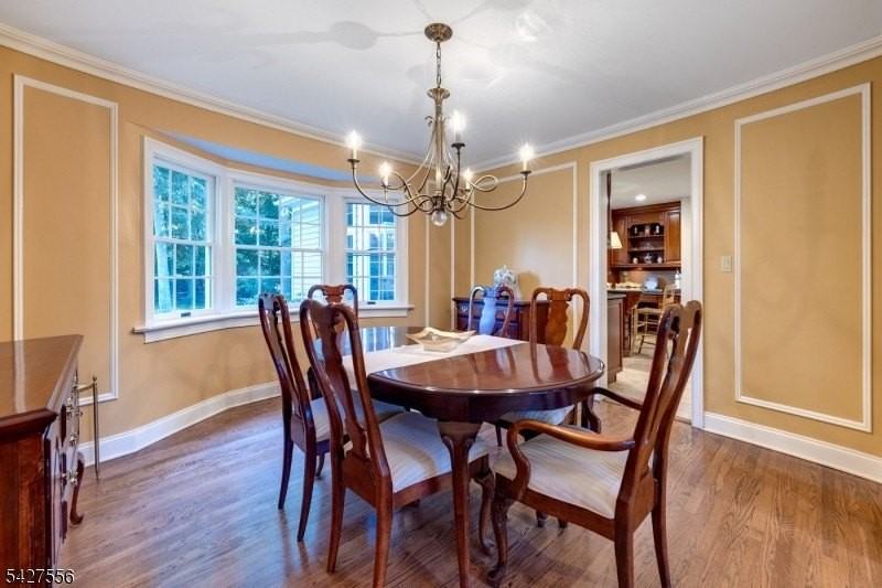 7 Byron Rd - Photo 5 of 33