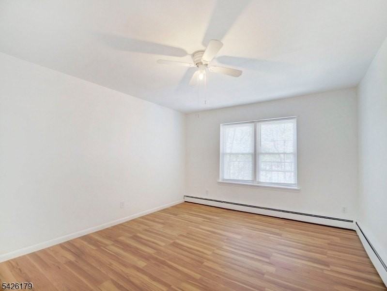 365 Bloomfield Ave - Photo 7 of 15