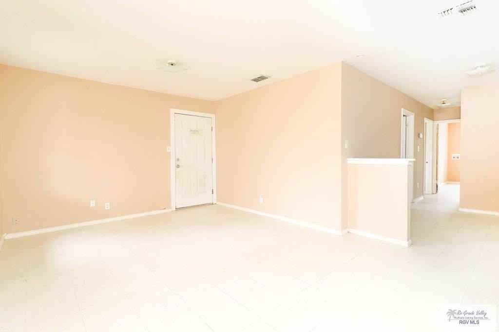 6219 Tecate Dr - Photo 3 of 18