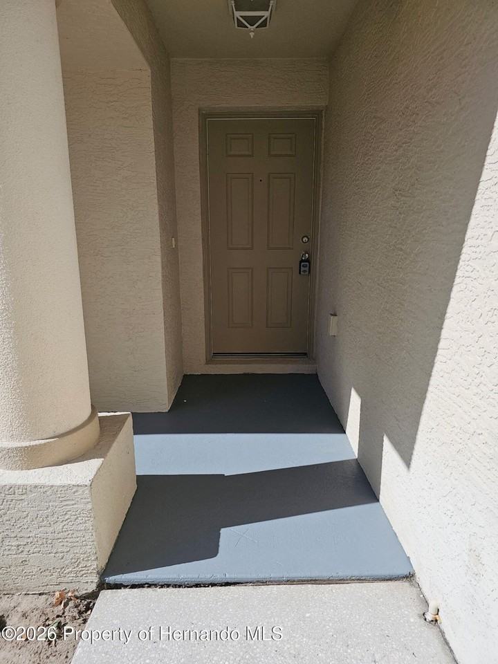 7477 Canterbury St - Photo 2 of 21