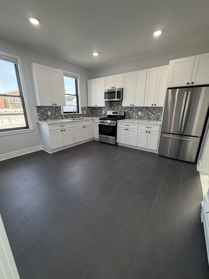 6720 John F Kennedy Blvd #2 - Photo 6 of 14