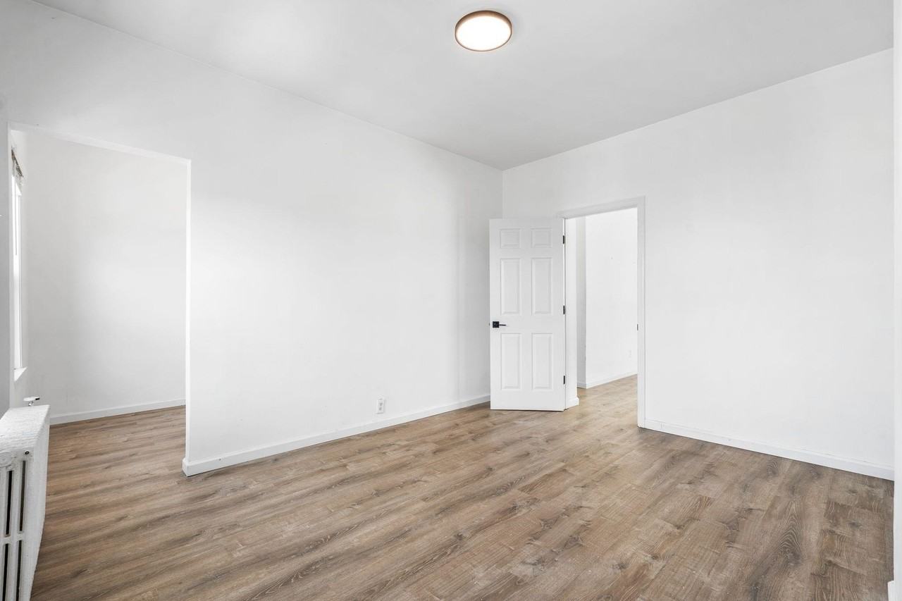 188 Delaware Ave #3 - Photo 6 of 16