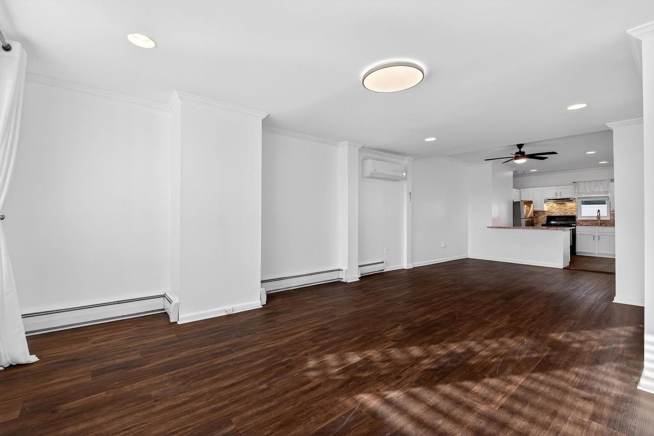 104 Mcadoo Ave - Photo 4 of 29