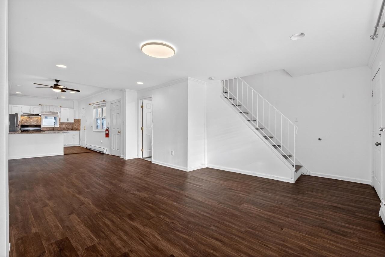 104 Mcadoo Ave - Photo 6 of 29