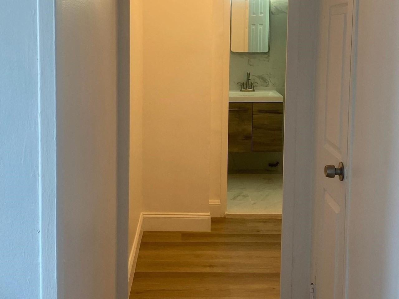 10 Huron Ave #10B - Photo 6 of 31