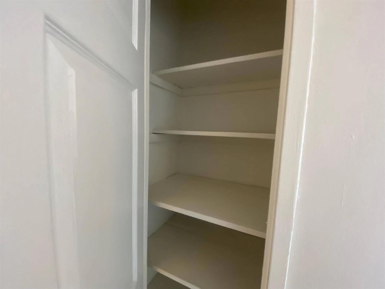 10 Huron Ave #10B - Photo 7 of 31