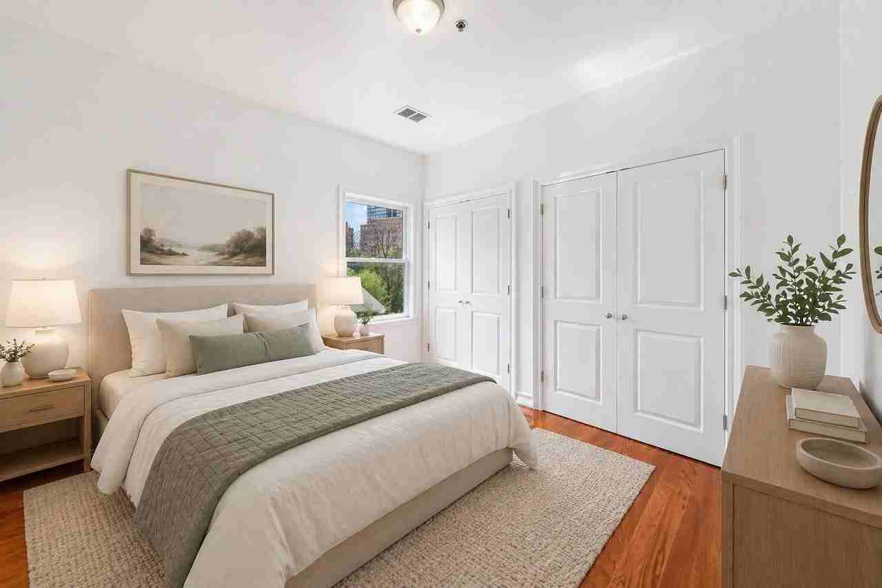 239 Baldwin Ave #2 - Photo 4 of 8