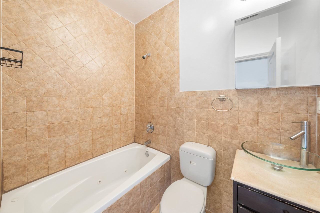 239 Baldwin Ave #2 - Photo 7 of 8