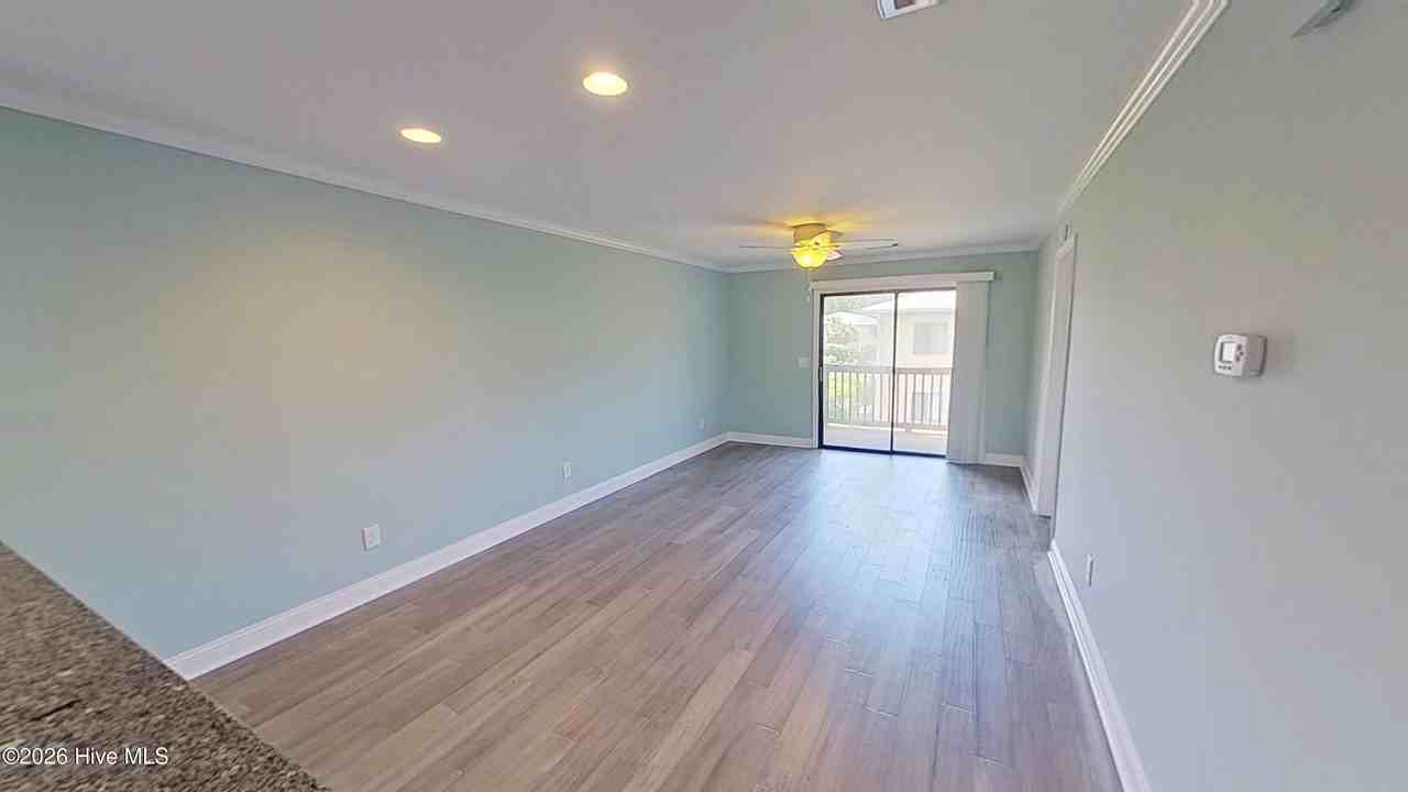 3728 Saint Johns Ct #B - Photo 3 of 18