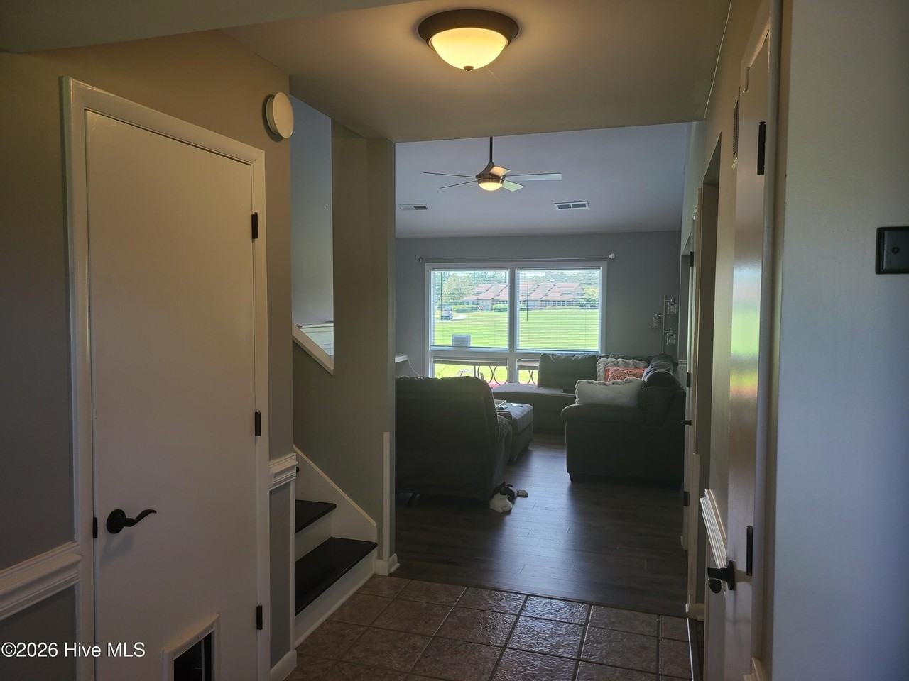430 Widgeon Dr - Photo 2 of 20