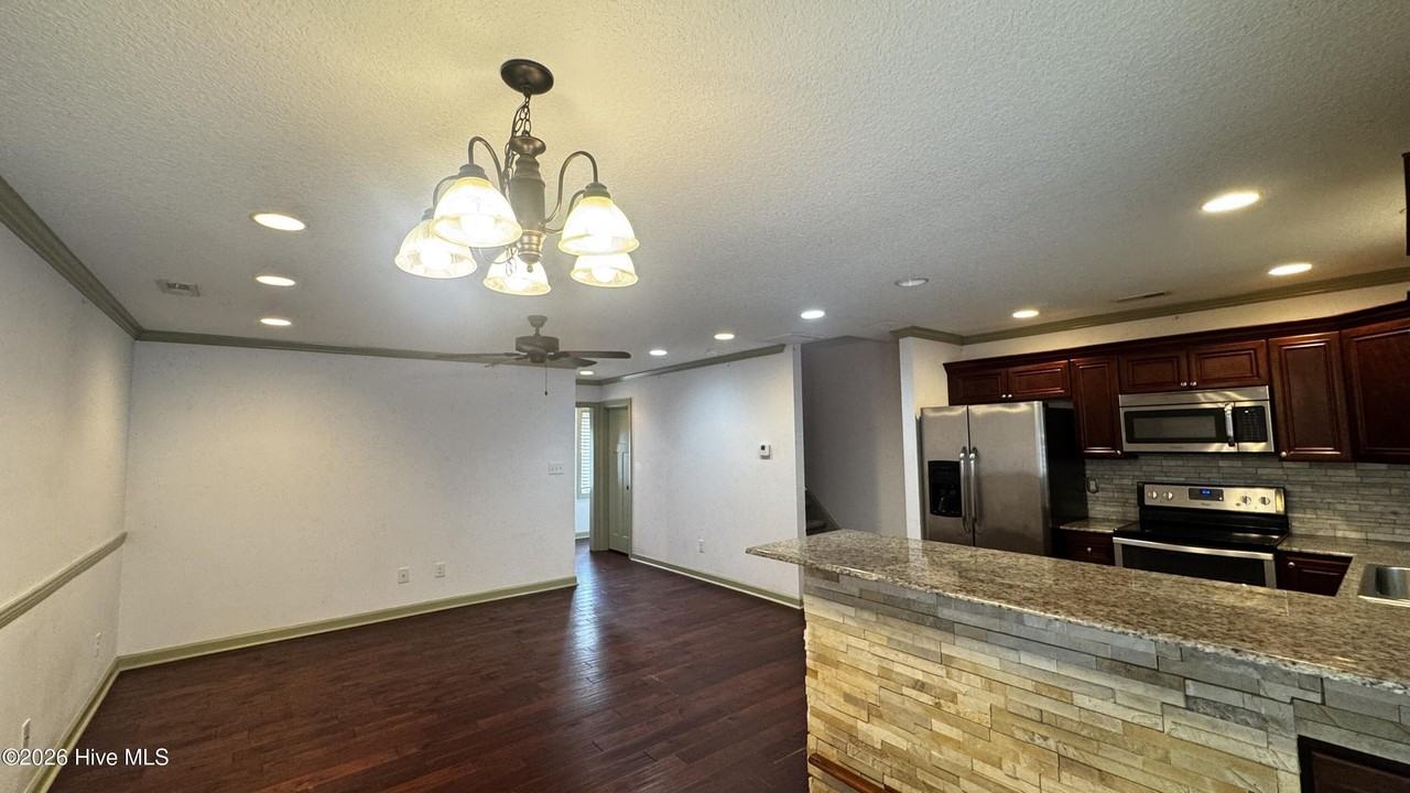 206 Kenan Loop - Photo 6 of 17