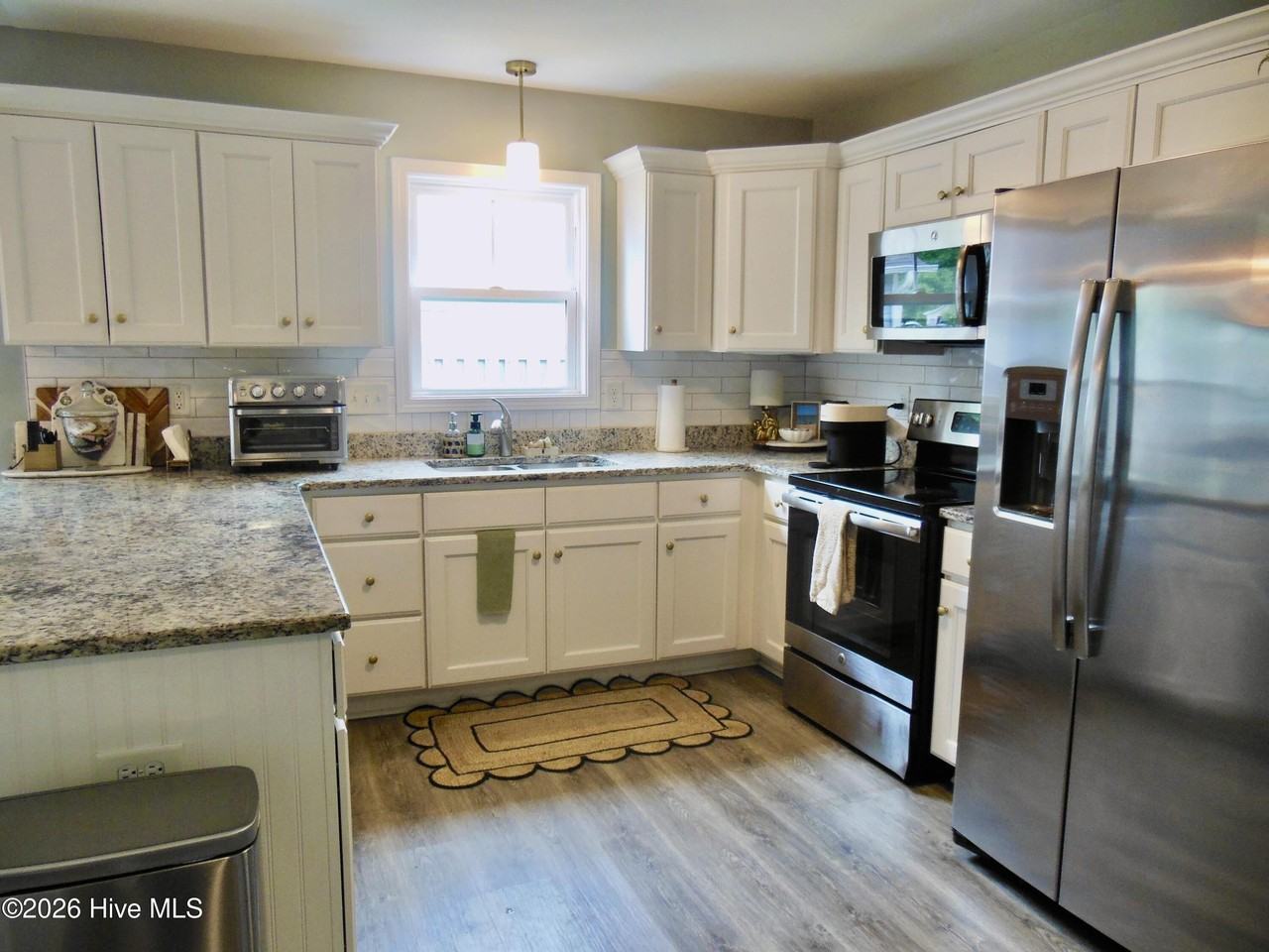 102 Bay Tree Cir - Photo 6 of 16