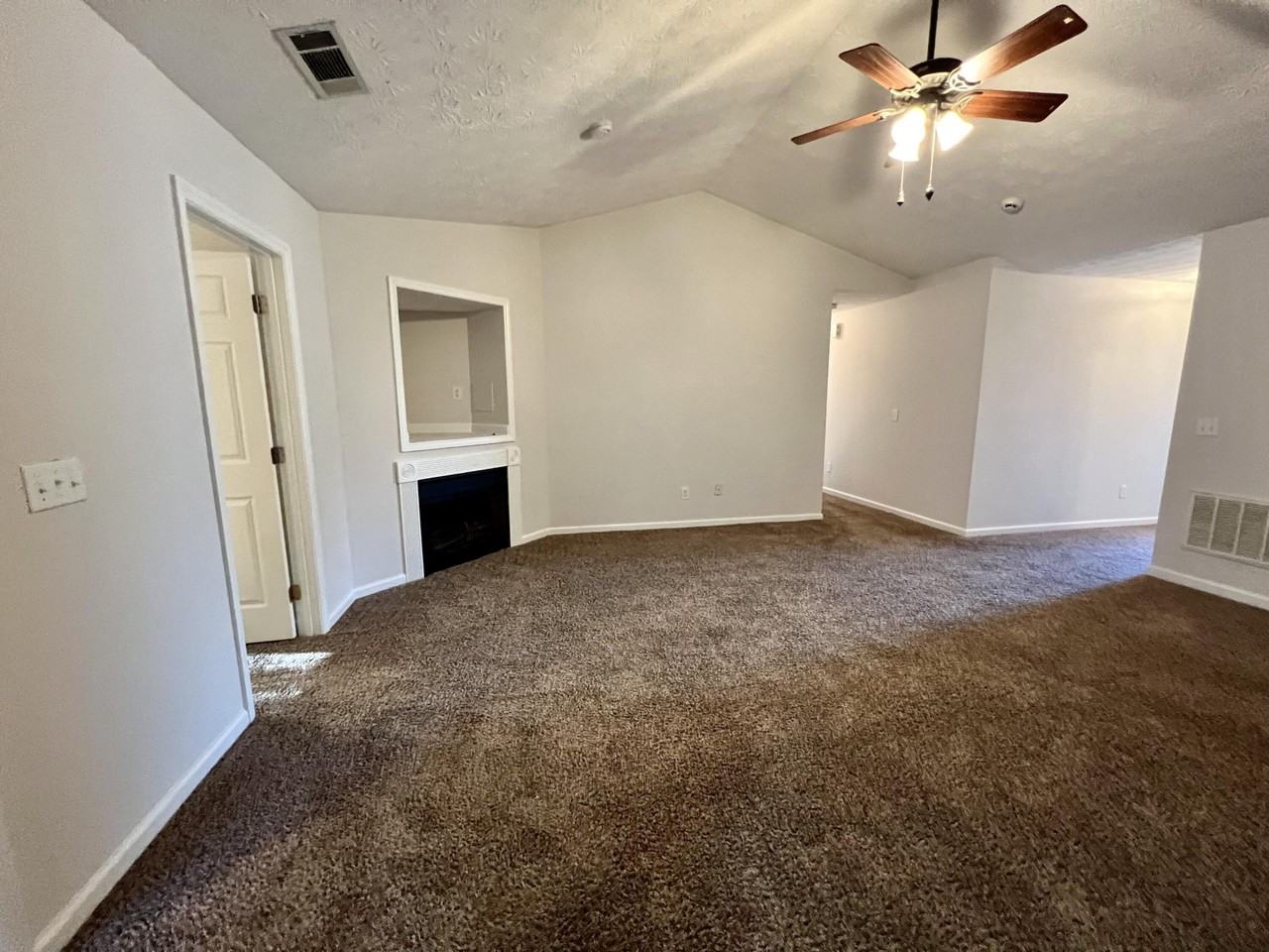 707 Porter Ln - Photo 6 of 42