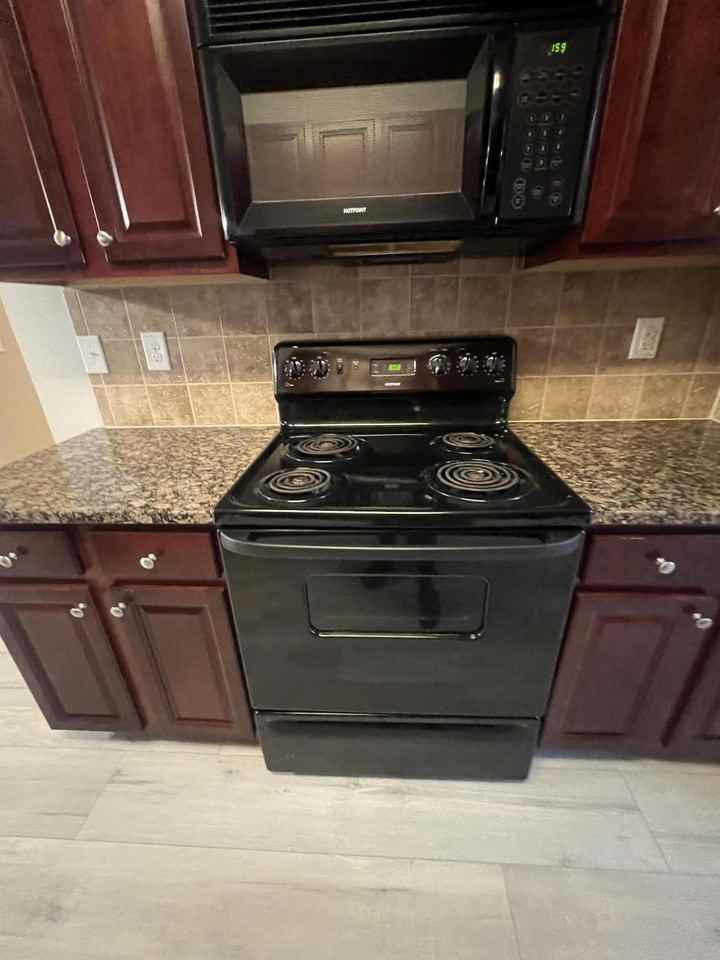 2308 Trinity Cir - Photo 6 of 26