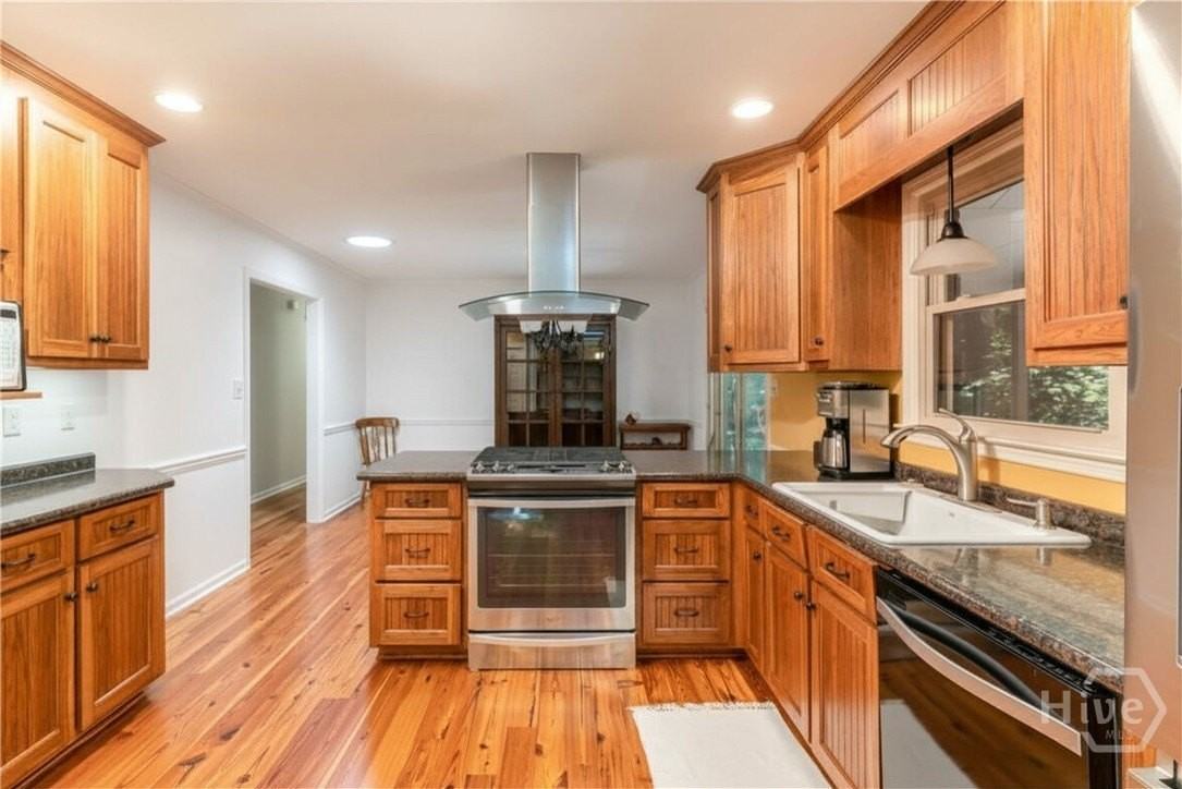 142 Woodberry Dr - Photo 4 of 21
