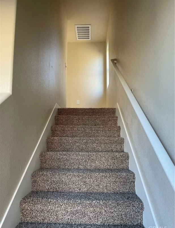 3640 Newport Ave - Photo 3 of 12