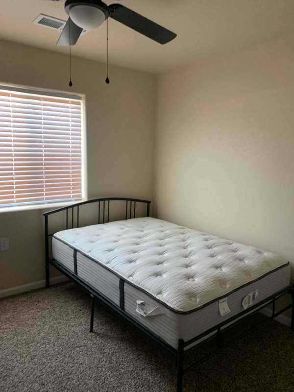 3640 Newport Ave - Photo 5 of 12