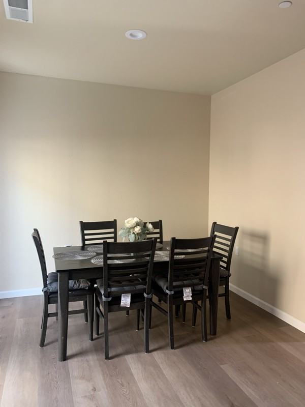 3640 Newport Ave - Photo 7 of 15