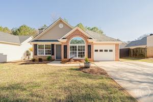 featured image of 172 Tall Pine Ln
