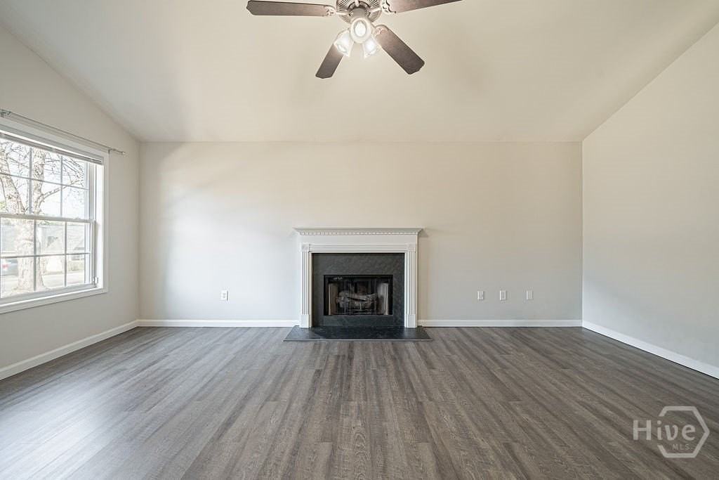 172 Tall Pine Ln - Photo 3 of 23