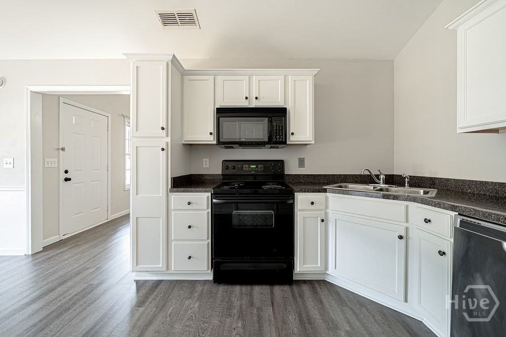172 Tall Pine Ln - Photo 6 of 23
