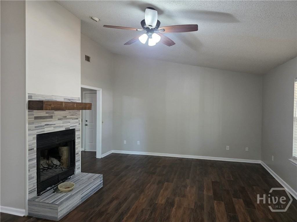 622 Plantation Dr - Photo 4 of 25